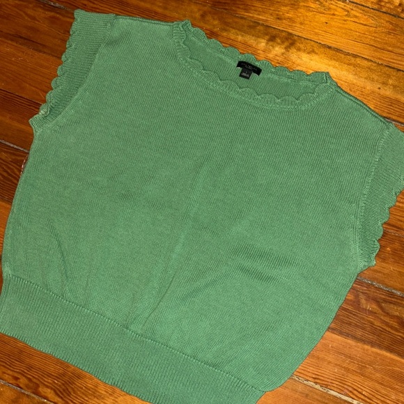 Ann Taylor sweater☘️ - Picture 1 of 3